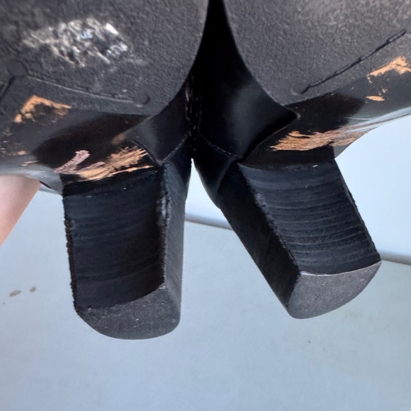 UGG Charlotte Black Leather Whipstitch Ankle Boots Block Heel Side Zip Womens 9 - Picture 12 of 14